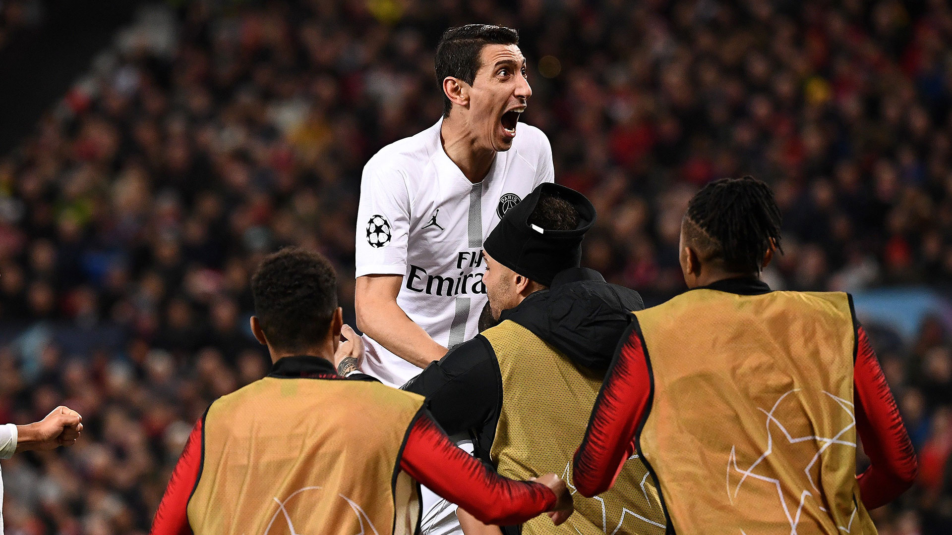 包含丹麦力克土耳其，迪马利亚高光表现的词条