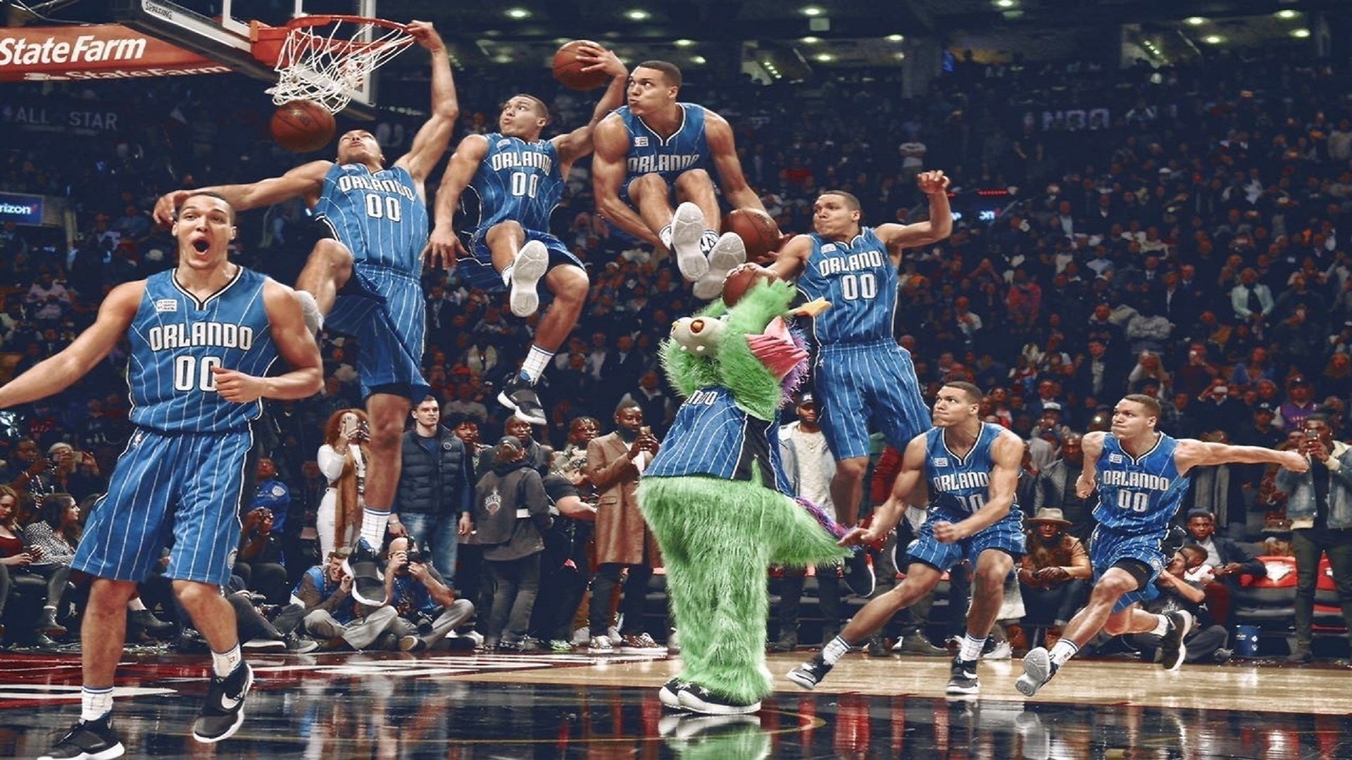 开云体育在线-欧冠绿茵VS电竞战场，当姆巴佩破门时，莫兰特在游戏里完成了五次绝杀