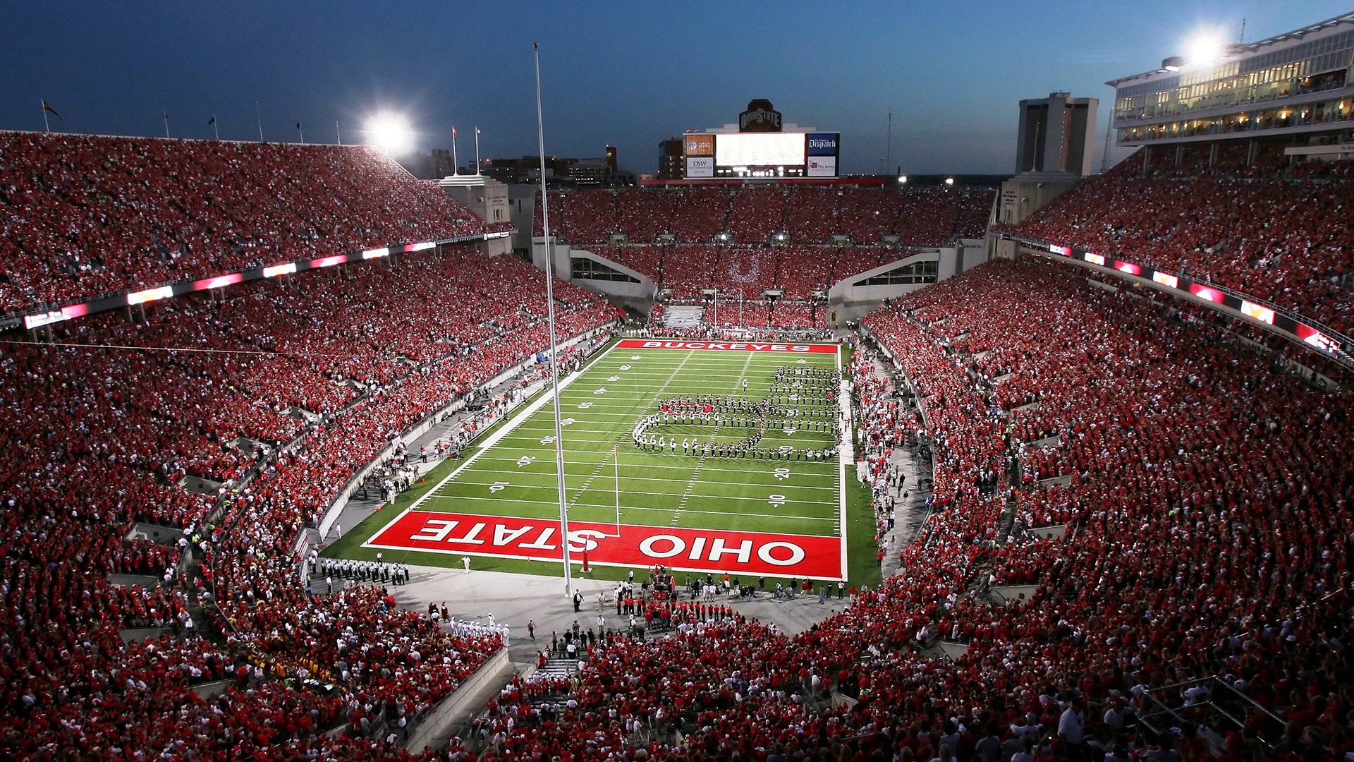 利物浦铁骑踏平安联！萨拉赫双响弑旧主，克氏红军奏响绝地狂想曲