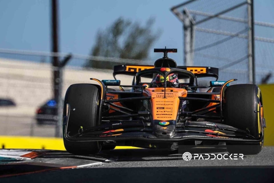 开云体育-阿斯顿马丁翻盘索伯车队，皮亚斯特里点燃赛场